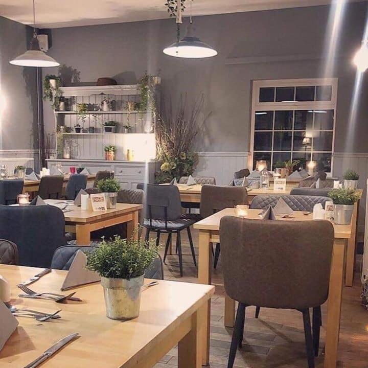 Anchor Inn Oake Εξωτερικό φωτογραφία